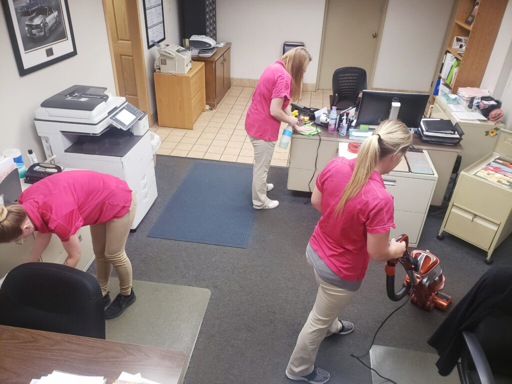 office cleaning bowling green